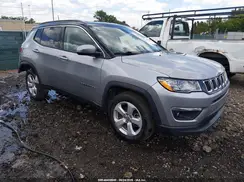 3C4NJDBB1KT839783 2019 JEEP COMPASS