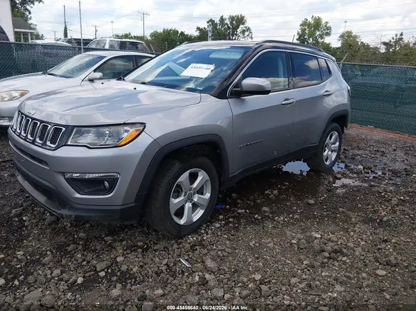 3C4NJDBB1KT839783 2019 JEEP COMPASS - Image 2