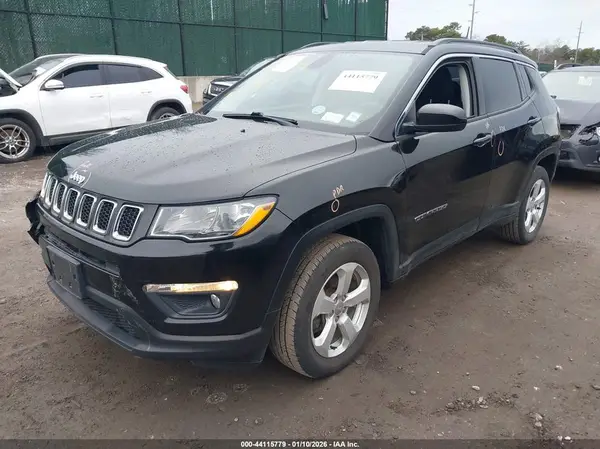3C4NJDBB1KT847690 2019 JEEP COMPASS - Image 2