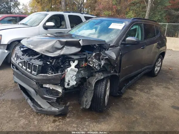3C4NJDBB1KT849536 2019 JEEP COMPASS - Image 2