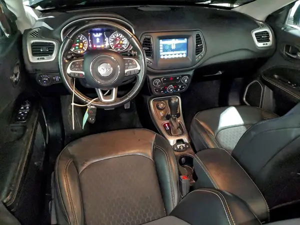 3C4NJDBB1KT849598 2019 JEEP COMPASS - Image 8
