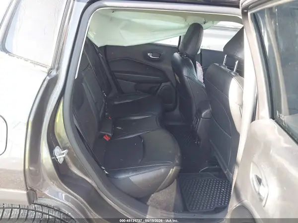3C4NJDBB1LT104772 2020 JEEP COMPASS - Image 8