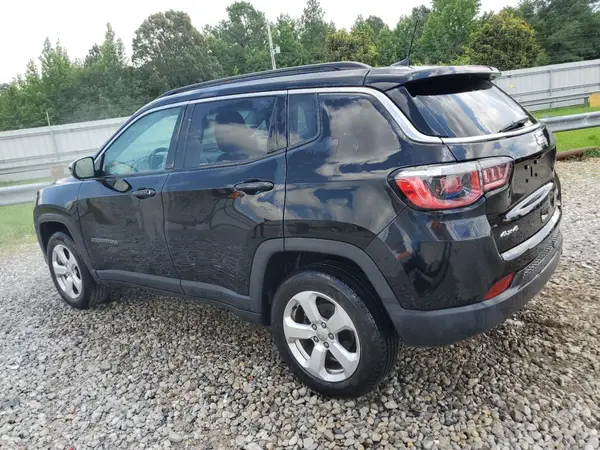 3C4NJDBB1LT117179 2020 JEEP COMPASS - Image 2