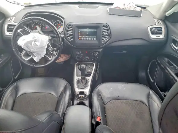 3C4NJDBB1LT125833 2020 JEEP COMPASS - Image 8