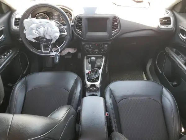 3C4NJDBB1LT135312 2020 JEEP COMPASS - Image 8