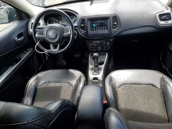 3C4NJDBB1LT139411 2020 JEEP COMPASS - Image 8