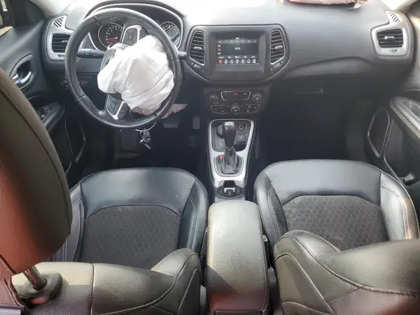 3C4NJDBB1LT139425 2020 JEEP COMPASS - Image 8