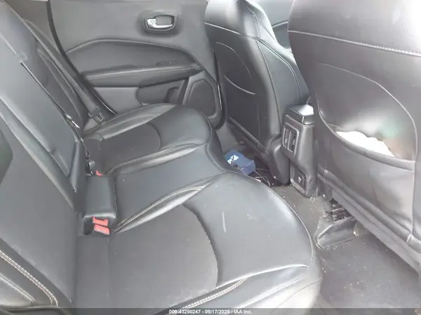 3C4NJDBB1LT166446 2020 JEEP COMPASS - Image 8