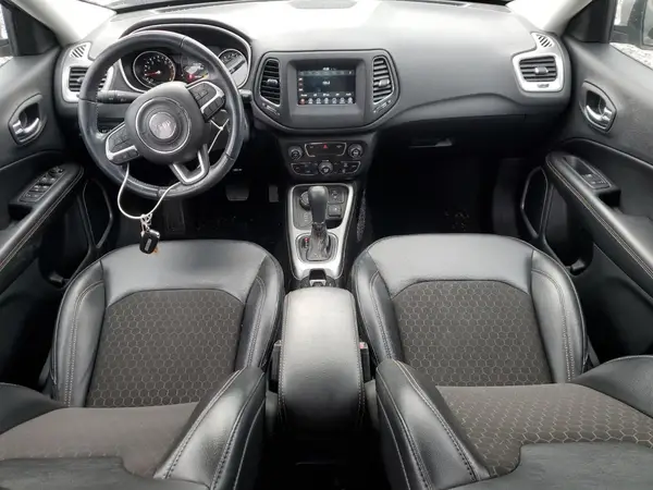 3C4NJDBB1LT174868 2020 JEEP COMPASS - Image 8
