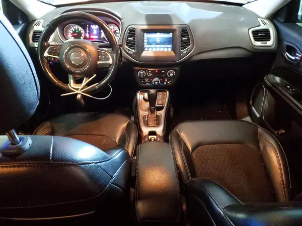 3C4NJDBB1LT205097 2020 JEEP COMPASS - Image 8