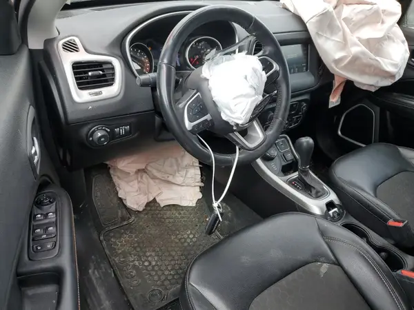 3C4NJDBB1LT205116 2020 JEEP COMPASS - Image 8