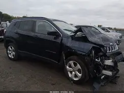 3C4NJDBB1LT219825 2020 JEEP COMPASS