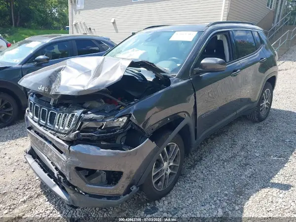 3C4NJDBB1LT223325 2020 JEEP COMPASS - Image 2