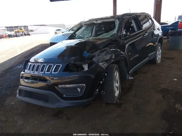 3C4NJDBB1LT224300 2020 JEEP COMPASS - Image 2