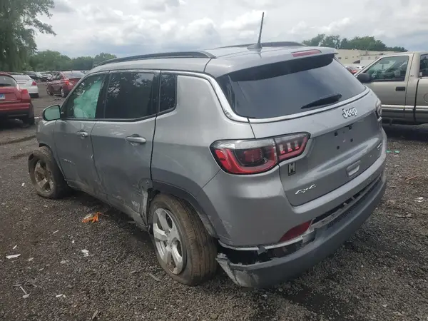 3C4NJDBB1LT234678 2020 JEEP COMPASS - Image 2