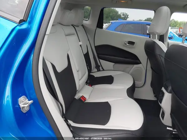 3C4NJDBB1LT258138 2020 JEEP COMPASS - Image 8