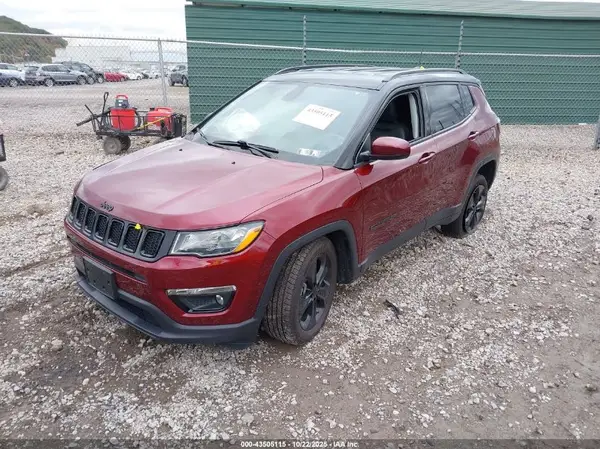 3C4NJDBB1MT507118 2021 JEEP COMPASS - Image 2