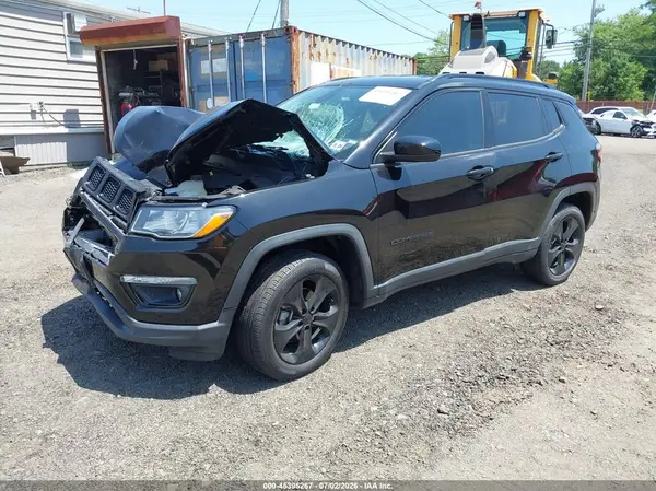 3C4NJDBB1MT516837 2021 JEEP COMPASS - Image 2