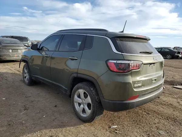 3C4NJDBB1MT540703 2021 JEEP COMPASS - Image 2