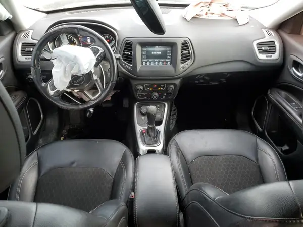 3C4NJDBB1MT540703 2021 JEEP COMPASS - Image 8