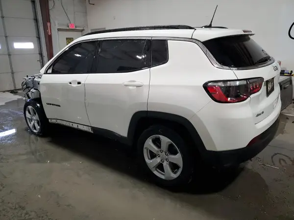 3C4NJDBB1MT543701 2021 JEEP COMPASS - Image 2