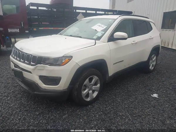 3C4NJDBB1MT549255 2021 JEEP COMPASS - Image 2