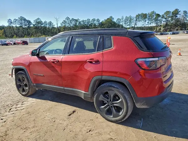 3C4NJDBB1MT570039 2021 JEEP COMPASS - Image 2