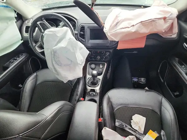 3C4NJDBB1MT600110 2021 JEEP COMPASS - Image 8