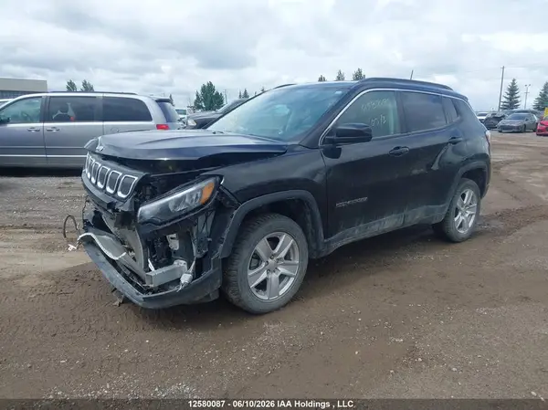 3C4NJDBB1NT104306 2022 JEEP COMPASS - Image 2