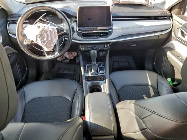 3C4NJDBB1NT113247 2022 JEEP COMPASS - Image 8