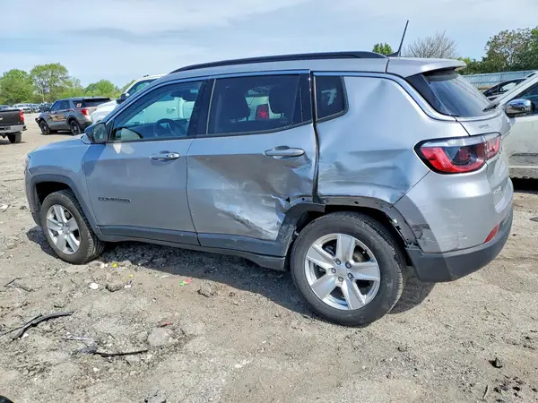 3C4NJDBB1NT121185 2022 JEEP COMPASS - Image 2