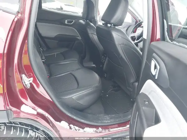 3C4NJDBB1NT130503 2022 JEEP COMPASS - Image 8