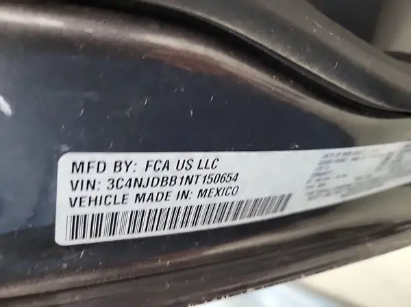 3C4NJDBB1NT150654 2022 JEEP COMPASS - Image 1