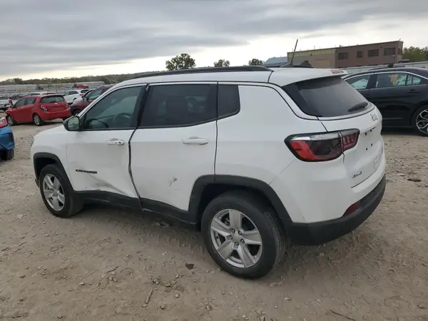 3C4NJDBB1NT165722 2022 JEEP COMPASS - Image 2