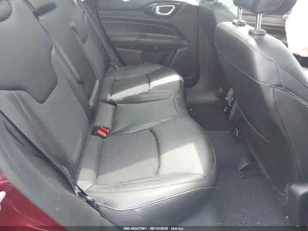 3C4NJDBB1NT191110 2022 JEEP COMPASS - Image 8