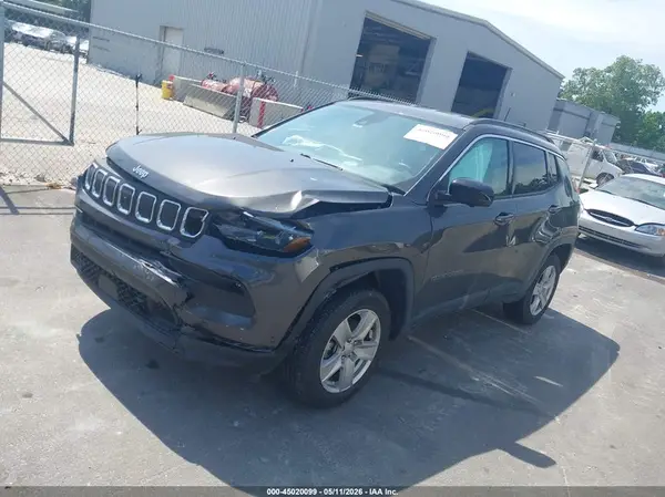 3C4NJDBB1NT206799 2022 JEEP COMPASS - Image 2