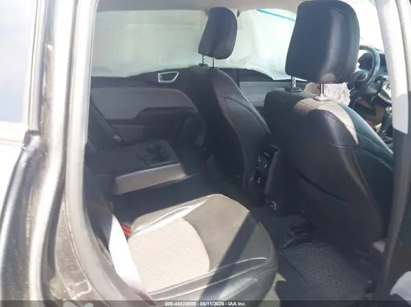 3C4NJDBB1NT206799 2022 JEEP COMPASS - Image 8