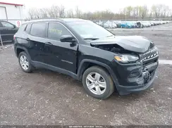 3C4NJDBB1NT208102 2022 JEEP COMPASS