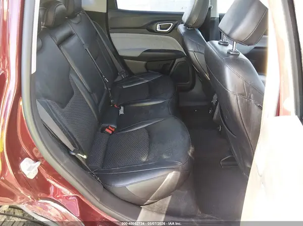 3C4NJDBB1NT216443 2022 JEEP COMPASS - Image 8