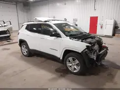 3C4NJDBB1NT217219 2022 JEEP COMPASS