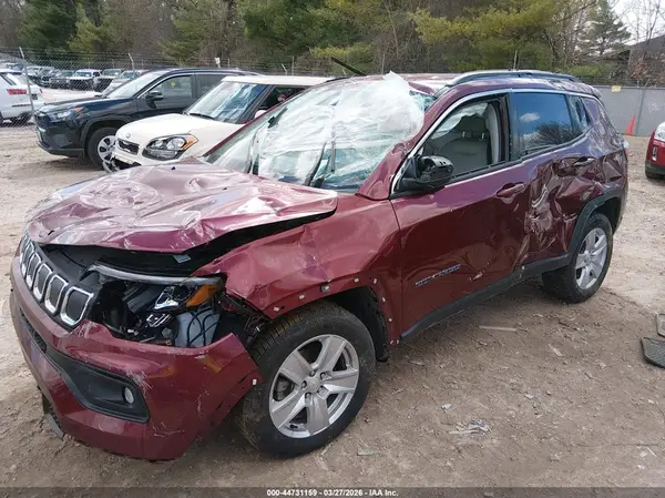 3C4NJDBB1NT217477 2022 JEEP COMPASS - Image 2