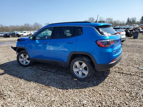 3C4NJDBB1NT230200 2022 JEEP COMPASS - Image 2