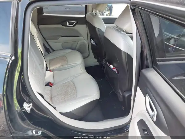 3C4NJDBB1NT230780 2022 JEEP COMPASS - Image 8