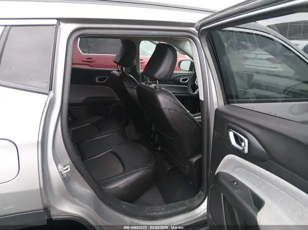 3C4NJDBB1NT232495 2022 JEEP COMPASS - Image 8