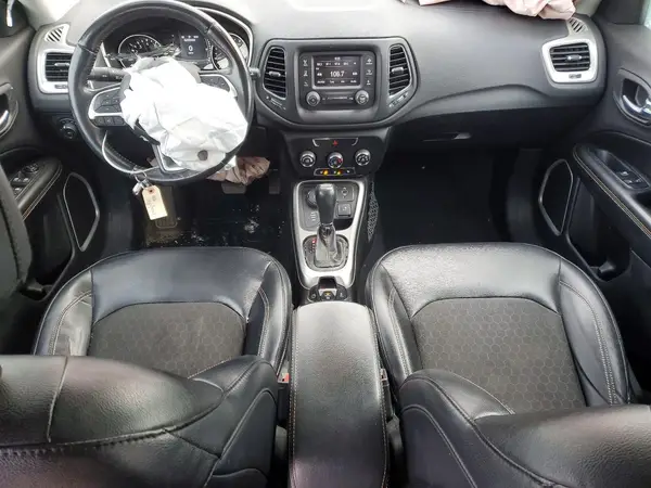 3C4NJDBB2HT597241 2017 JEEP COMPASS - Image 8