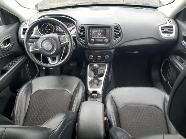 3C4NJDBB2HT616791 2017 JEEP COMPASS - Image 8