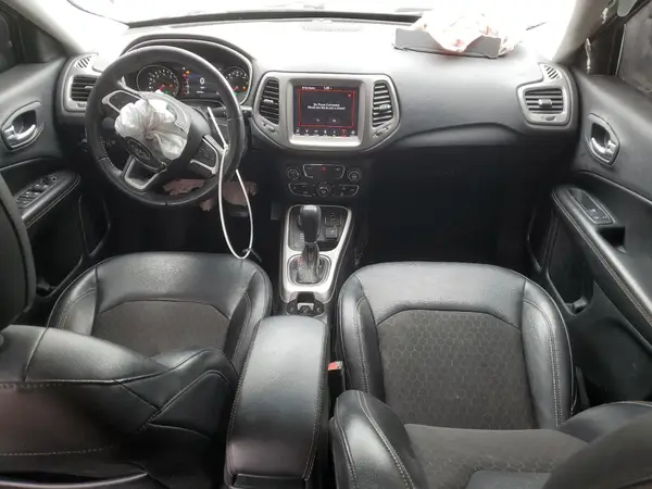 3C4NJDBB2HT656451 2017 JEEP COMPASS - Image 8