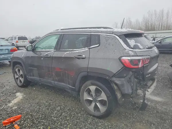 3C4NJDBB2HT665411 2017 JEEP COMPASS - Image 2