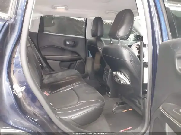 3C4NJDBB2HT665957 2017 JEEP COMPASS - Image 8