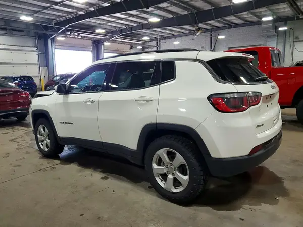 3C4NJDBB2HT693404 2017 JEEP COMPASS - Image 2